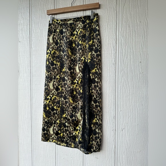 UO Lace Trim Midi Slip Skirt - Picture 13 of 13